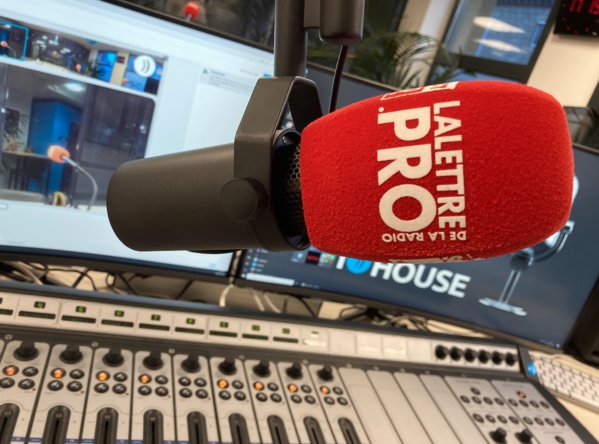 Le prochain #RadioTour se déroulera ce jeudi 18 mars à partir de 09h. Nous devions être à Montpellier. Compte tenu de la situation, nous avons décidé de maintenir cette étape qui sera diffusée et centralisée depuis notre studio de Brive Le prochain #RadioTour se déroulera ce jeudi 18 mars à partir de 09h. Nous devions être à Montpellier. Compte tenu de la situation, nous avons décidé de maintenir cette étape qui sera diffusée et centralisée depuis notre studio de Brive