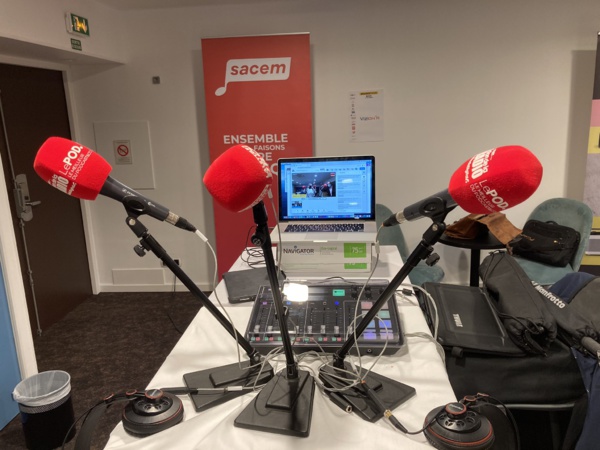 #RadioTour à Nice : suivez-nous aussi sur nos réseaux sociaux et sur connectonair.com #RadioTour à Nice : suivez-nous aussi sur nos réseaux sociaux et sur connectonair.com