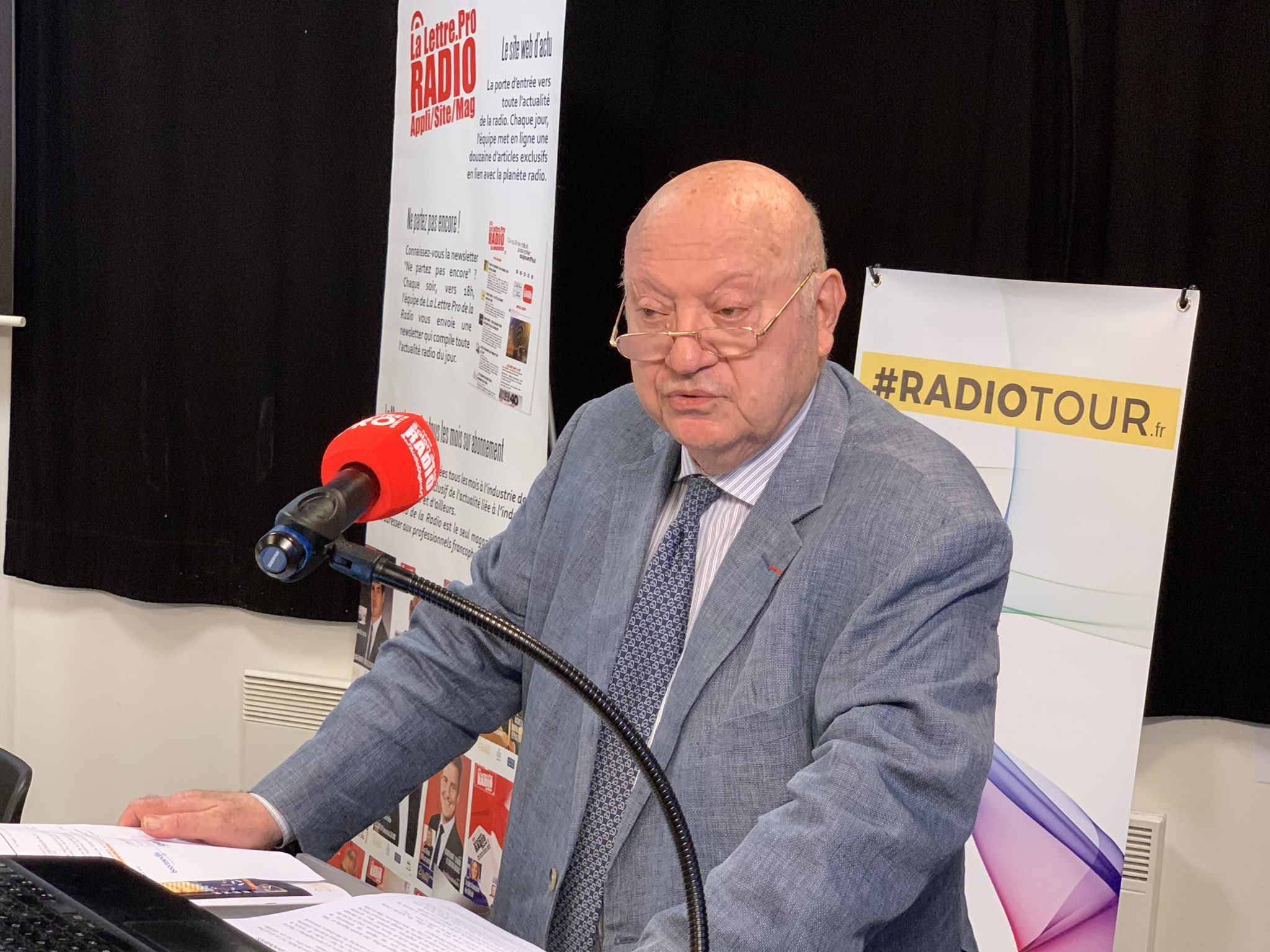 Merci à la ville @Issylesmoul et à son maire @ASantini_Issy pour leur accueil et leur soutien bienveillant.