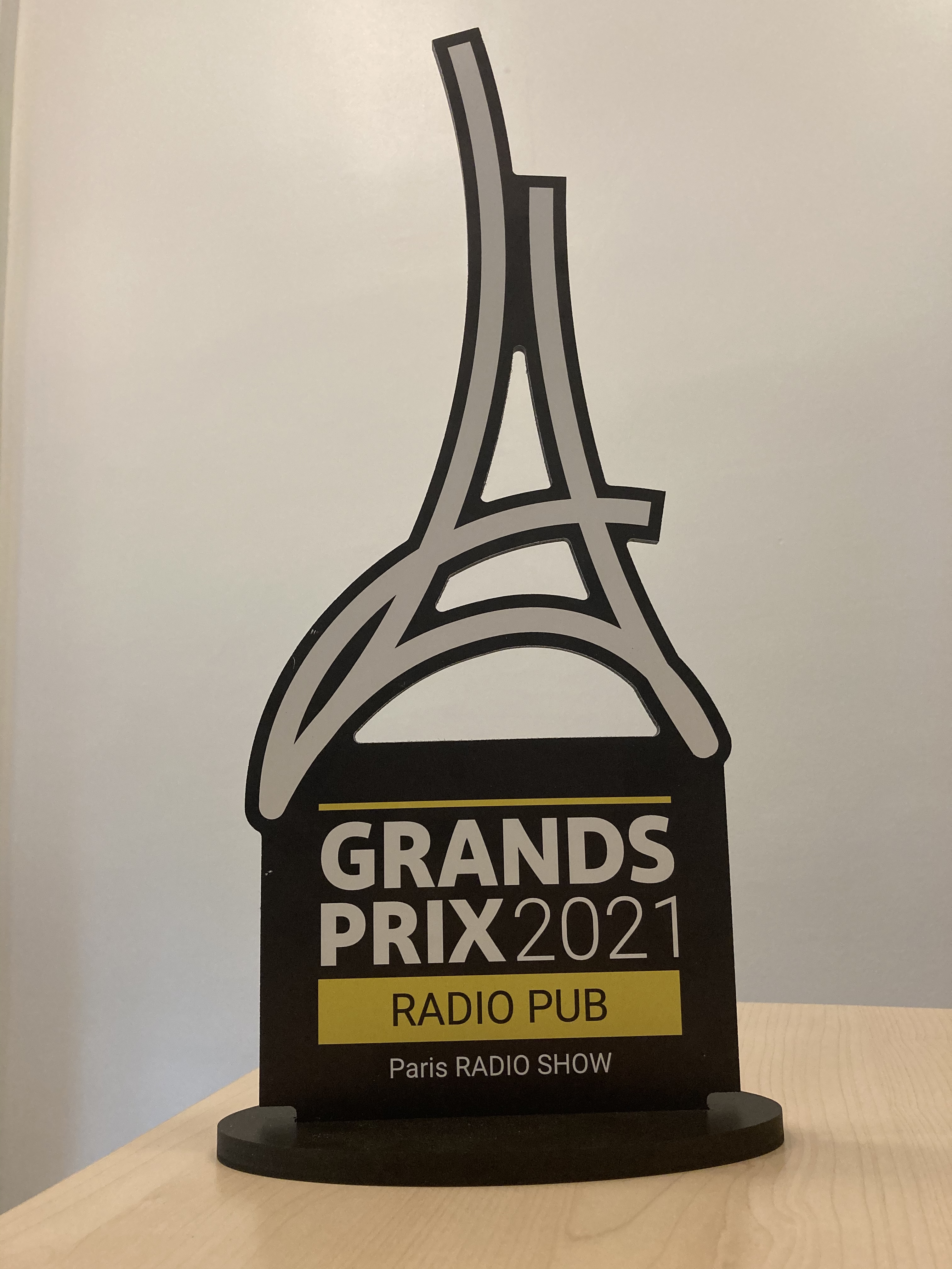 Le nouveau trophée des Grands Prix Radio, des prix bien évidemment reconduits en 2021 pour le prochain Paris Radio Show.
