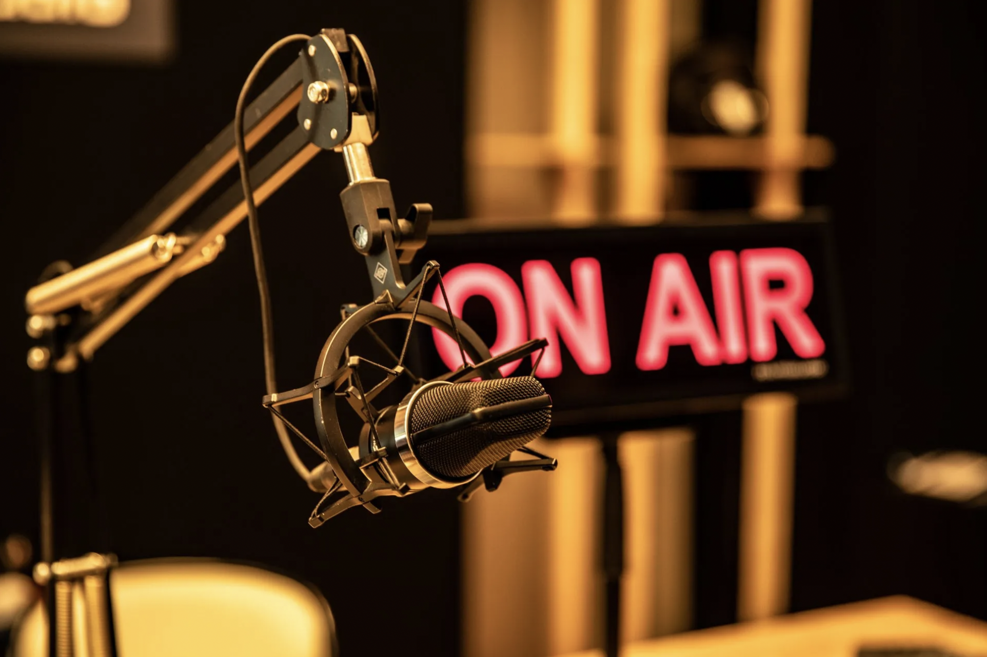 illustration © Paris Radio Show 2022 - Linda Viksna illustration © Paris Radio Show 2022 - Linda Viksna