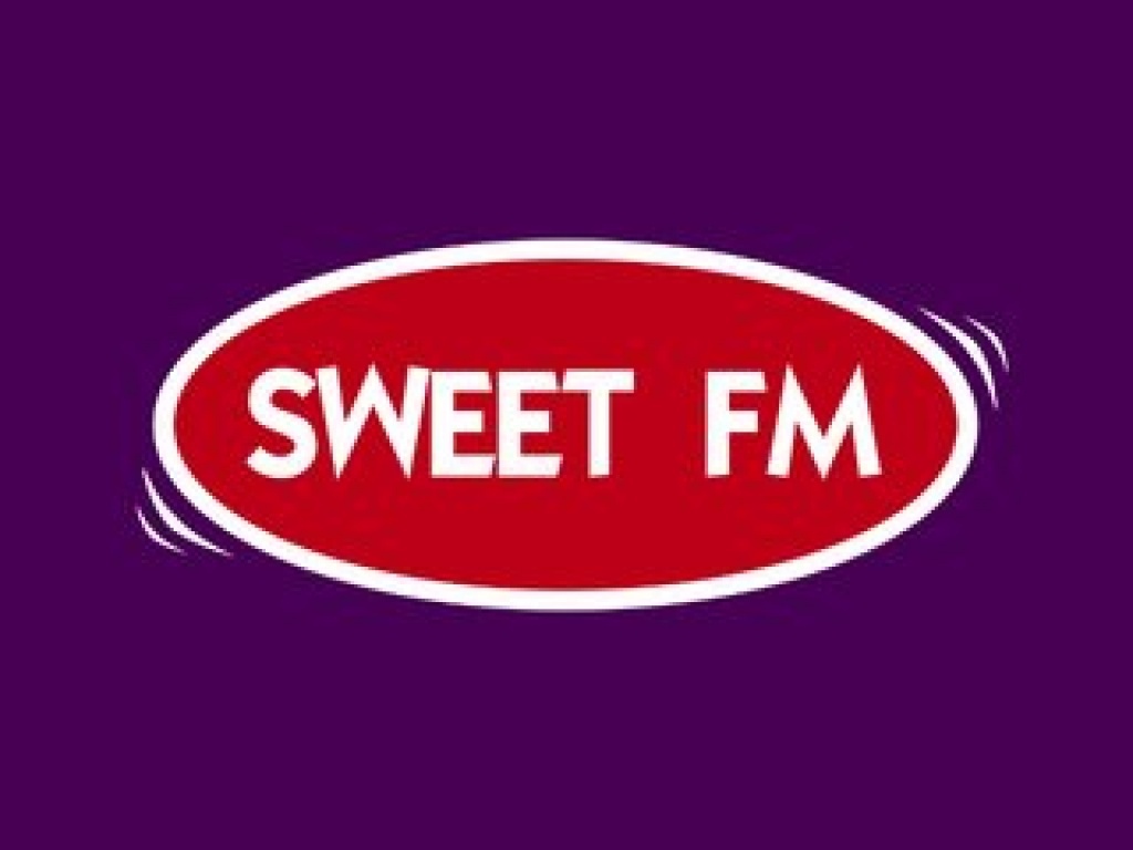 Sweet FM recrute un ou une journaliste en Loir-et-Cher !