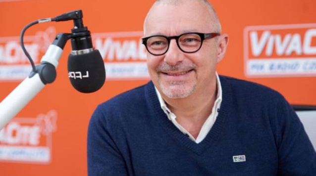 La RTBF désapprouve et suspend Alain Simons © Jean-Yves Limet La RTBF désapprouve et suspend Alain Simons © Jean-Yves Limet