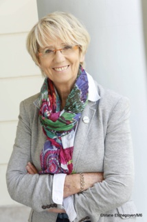 Mercotte vous donne le sourire avec ses desserts. @Marie Etchegoyen/M6 Mercotte vous donne le sourire avec ses desserts. @Marie Etchegoyen/M6