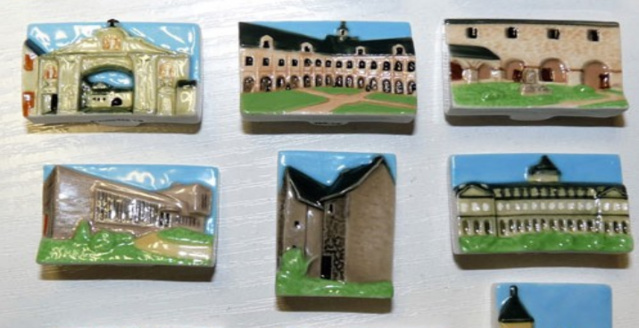 Radio Fidélité Mayenne présente sa collection de fèves 2017 Radio Fidélité Mayenne présente sa collection de fèves 2017