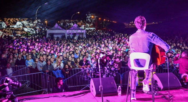 Des Océanes de la Radio contre bruines et marées Des Océanes de la Radio contre bruines et marées