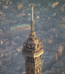 Travaux de maintenance à la Tour Eiffel Travaux de maintenance à la Tour Eiffel