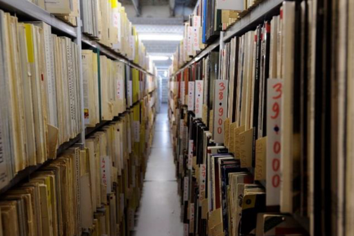 Nouvelle vente aux enchères de vinyles à Radio France Nouvelle vente aux enchères de vinyles à Radio France