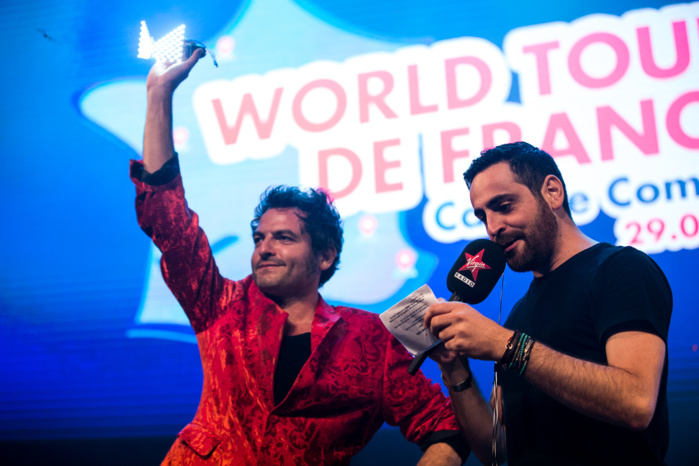 L'animateur arencontré de nombreuses personnalités comme Mathieu Chédid © Agence Multyde L'animateur arencontré de nombreuses personnalités comme Mathieu Chédid © Agence Multyde