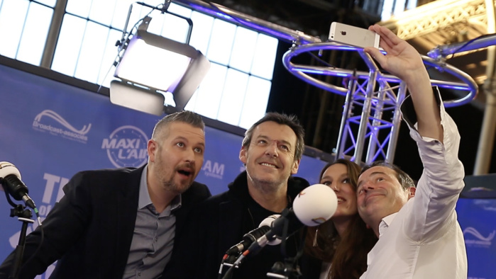 Regardez les coulisses du Salon de la Radio Regardez les coulisses du Salon de la Radio