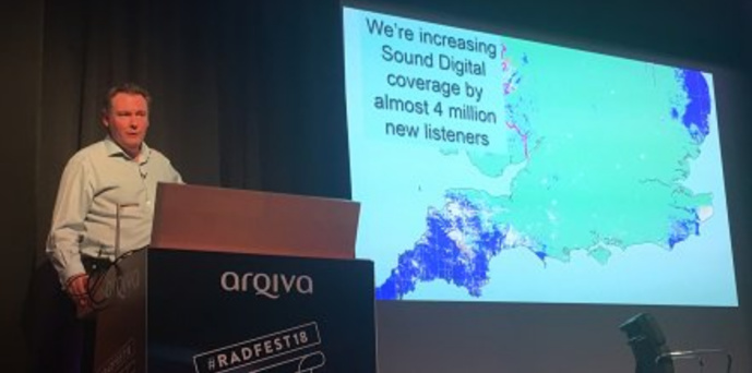 teve Holebrook de Arqiva annonce que 4 millions d'auditeurs supplémentaires seront couverts par le multiplex Sound Digital (Arqiva)