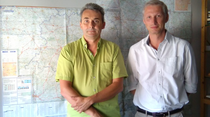 De gauche à droite, Jean-Jacques Bonaventure, attaché technique, et Pierre-José Chadaigne, secrétaire général du CTA de Clermont-Ferrand, ne chôment pas.