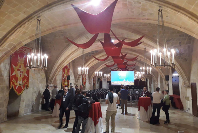 La belle salle de conférence du Fort St Elmo ou s'est tenue la conférence La belle salle de conférence du Fort St Elmo ou s'est tenue la conférence