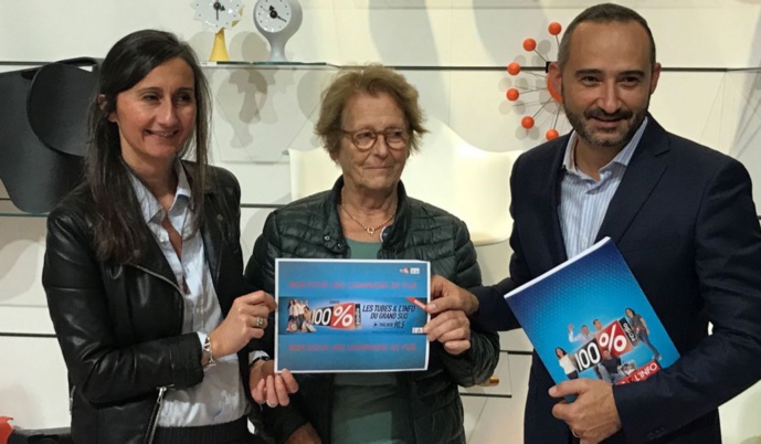 100% offre une campagne de pub au gagnant du concours "Vitrines Roses" 100% offre une campagne de pub au gagnant du concours "Vitrines Roses"