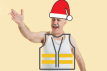 Tout fout le camp. Sauf Monsieur Radio. Tout fout le camp. Sauf Monsieur Radio.