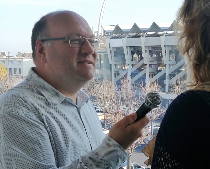 Frédéric Torrent a lancé son École du Micro, après trente années de journalisme radio.