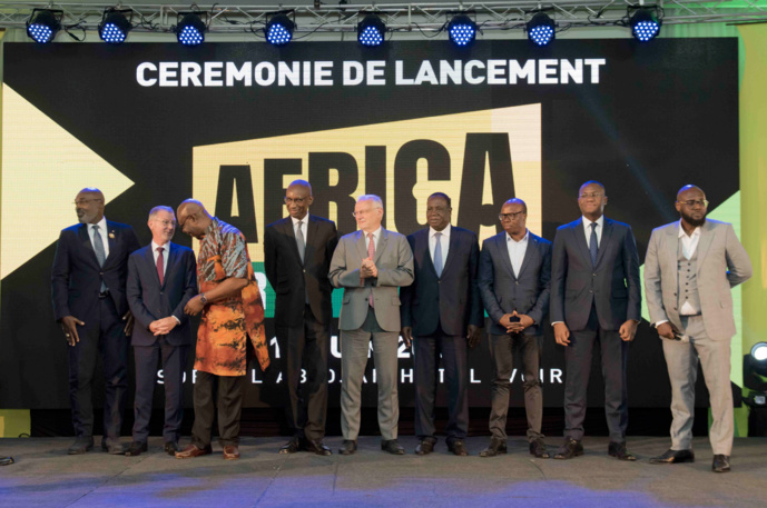 Africa Radio poursuit son développement en France et en Afrique Africa Radio poursuit son développement en France et en Afrique