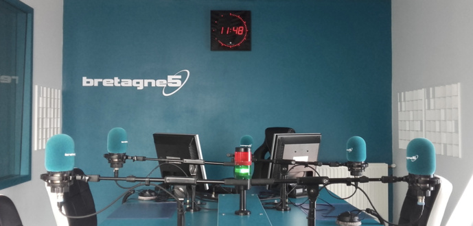 Bretagne 5 : un partenariat avec la Préfecture maritime de l'Atlantique Bretagne 5 : un partenariat avec la Préfecture maritime de l'Atlantique