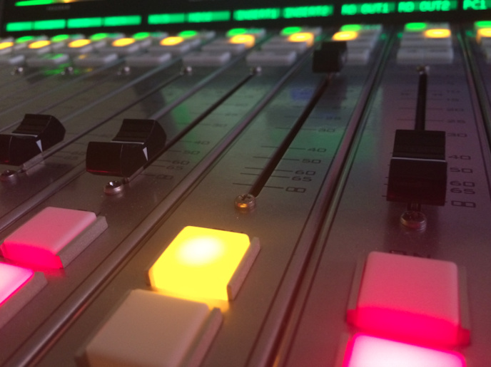 Marché de la radio : c'est la crise au Canada Marché de la radio : c'est la crise au Canada