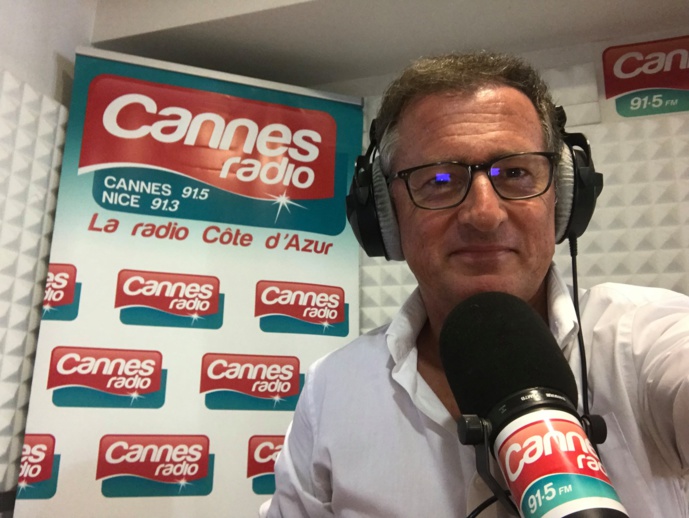 hilippe Muller informe chaque jour les auditeurs de Cannes Radio. © D.R. hilippe Muller informe chaque jour les auditeurs de Cannes Radio. © D.R.