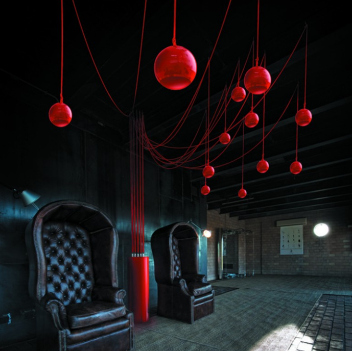 Pour écouter la radio, le "SoundTree", vendu 17 000 euros Pour écouter la radio, le "SoundTree", vendu 17 000 euros