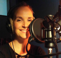 Francine Baudelot est la voix antenne de France Info et comédienne pour la publicité. Francine Baudelot est la voix antenne de France Info et comédienne pour la publicité.