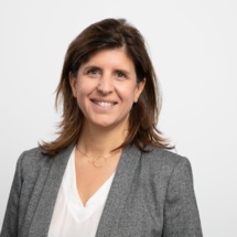 Cécilia Ragueneau, 47 ans, est une professionnelle des médias audiovisuels depuis 20 ans. Cécilia Ragueneau, 47 ans, est une professionnelle des médias audiovisuels depuis 20 ans.