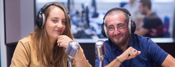 Pauline et Ben, nouveaux animateurs dans les studios de Cristal Pauline et Ben, nouveaux animateurs dans les studios de Cristal