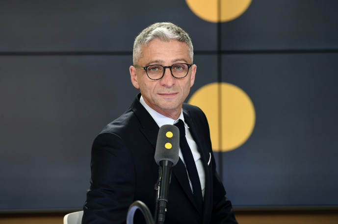 "Les informés" : 2e soirée la plus écoutée de France "Les informés" : 2e soirée la plus écoutée de France