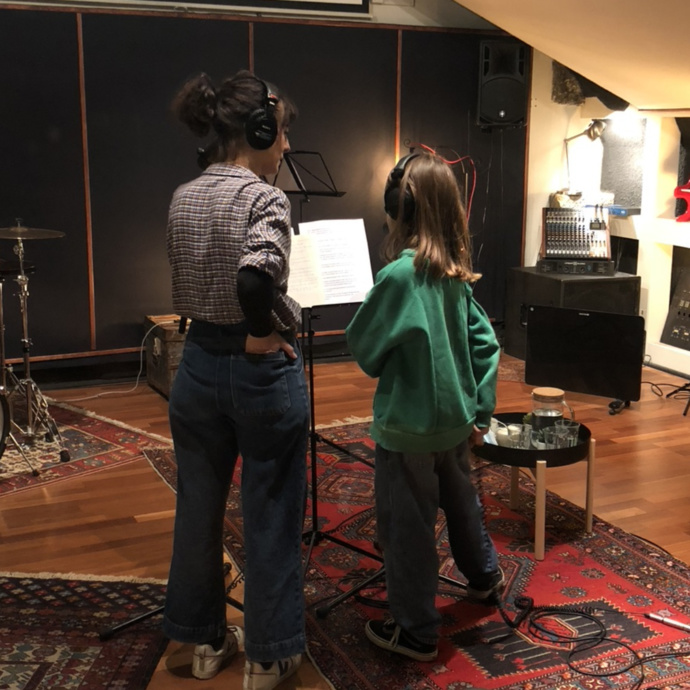 Un podcast pour enfants par Nouvelles Écoutes Un podcast pour enfants par Nouvelles Écoutes