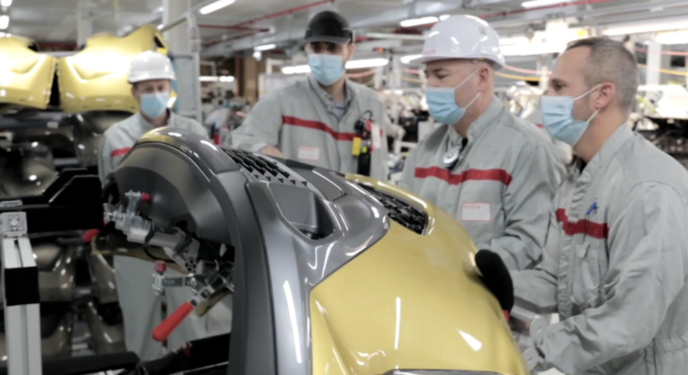 Toyota, The&Partnership et NRJ Global roulent ensemble Toyota, The&Partnership et NRJ Global roulent ensemble