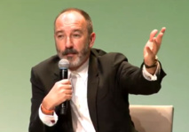 Pierre Bellanger défend l'IP hertzien Pierre Bellanger défend l'IP hertzien