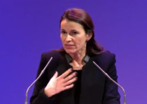 Aurélie Filippetti : "La dotation du FSER est maintenue" Aurélie Filippetti : "La dotation du FSER est maintenue"