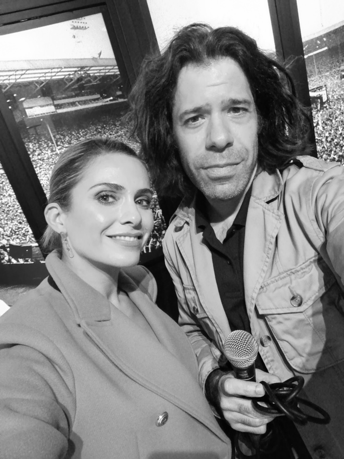 Johann Roques et Clara Morgane durant le tournage.
