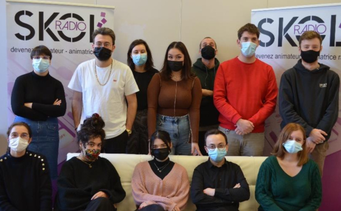 12 stagiaires ont fait leur rentrée à la Skol Radio pour 805 heures de formation 12 stagiaires ont fait leur rentrée à la Skol Radio pour 805 heures de formation