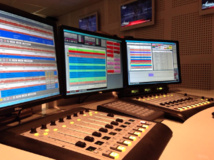 Une radio filmée au Salon de la Radio Une radio filmée au Salon de la Radio