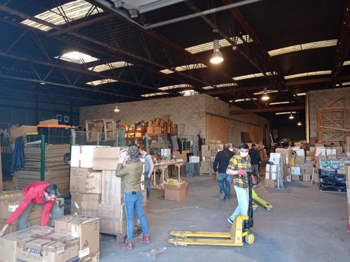 Lé périple de ce convoi humanitaire est à suivre sur France Bleu Besançon © Dylan Jaffrelot Lé périple de ce convoi humanitaire est à suivre sur France Bleu Besançon © Dylan Jaffrelot