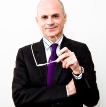 Hyperworld : stratège de la recherche Hyperworld : stratège de la recherche