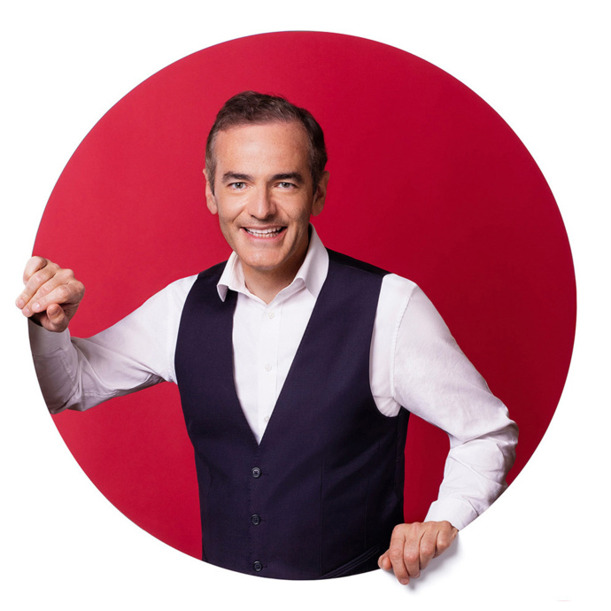 Chaque matin à 9h, Franck Ferrand raconte, sur Radio Classique. © Laurent Rouvrais / Radio Classique.