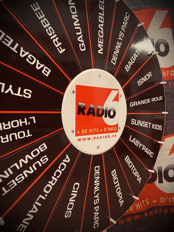 "La Roue aux cadeaux" de Radio6 "La Roue aux cadeaux" de Radio6