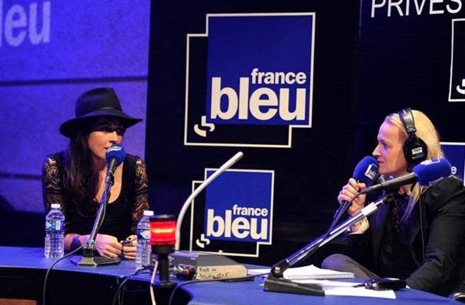 Nolwenn Leroy au micro d’Elodie Suigo en octobre dernier © Christophe Abramowitz – Radio France