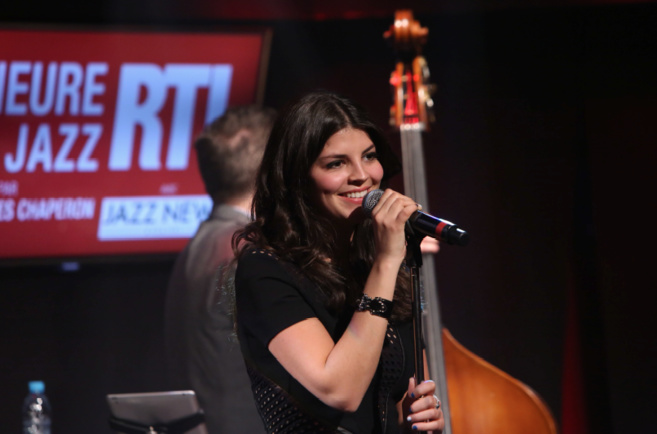 Nikki Yanosky dans le Grand Studio RTL © Fred Bukajlo-Abacapress pour RTL Nikki Yanosky dans le Grand Studio RTL © Fred Bukajlo-Abacapress pour RTL