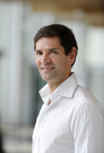 Bernard Thomasson en direct de Caen dès 7h, le 6 juin © Christophe Abramowitz - Radio France Bernard Thomasson en direct de Caen dès 7h, le 6 juin © Christophe Abramowitz - Radio France