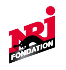 La Fondation NRJ remet 100 000 € La Fondation NRJ remet 100 000 €