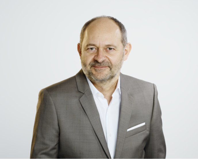 Jean-Éric Valli : "On se remet en question" Jean-Éric Valli : "On se remet en question"