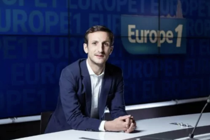 Raphaël Delvolvé prend les commandes du 19/20 d'Europe 1 Raphaël Delvolvé prend les commandes du 19/20 d'Europe 1