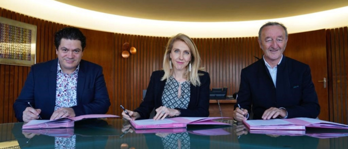 Cristian Macelaru reconduit à la tête de l'Orchestre National de France Cristian Macelaru reconduit à la tête de l'Orchestre National de France