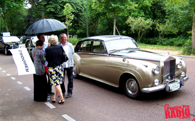 RNT : Crooner sur les Champs Elysées RNT : Crooner sur les Champs Elysées