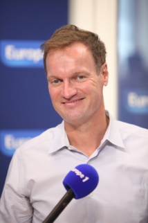 Des jeunes talents au micro de Michel Grossiord Des jeunes talents au micro de Michel Grossiord