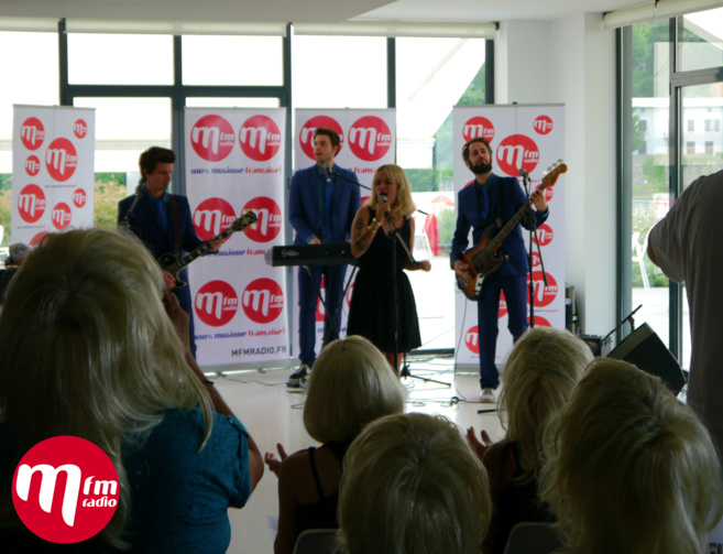 Les auditeurs blonds de MFM Radio Les auditeurs blonds de MFM Radio